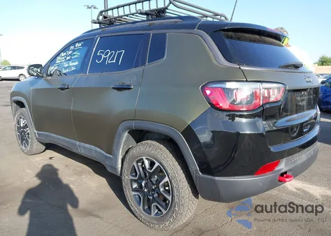 2019 Jeep Compass Trailhawk 4X4 из США, поврежденный, VIN 3C4NJDDBXKT807945